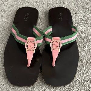 GOOD CONDITION GUCCI SANDALS SIZE 7.5